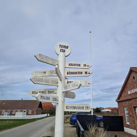 מלון Mando ריבה